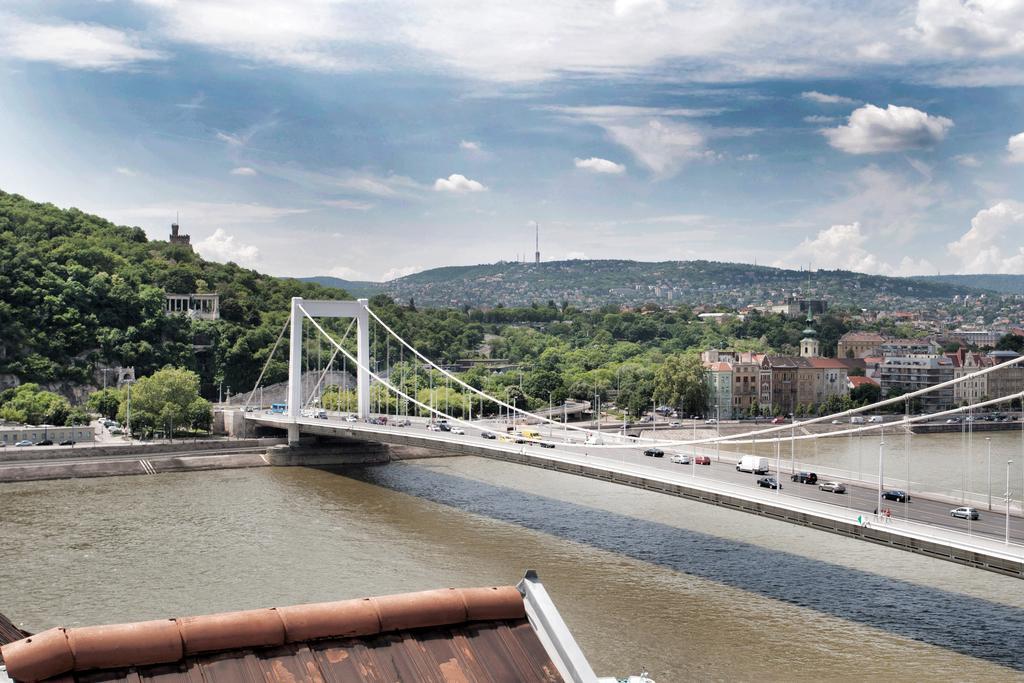 Riverside Flat With King Castle View ブダペスト エクステリア 写真